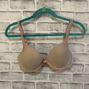 Women’s Lily of France tan colored padded bra 36C